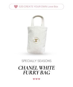 photo-33 CHANEL WHITE FURRY BAG